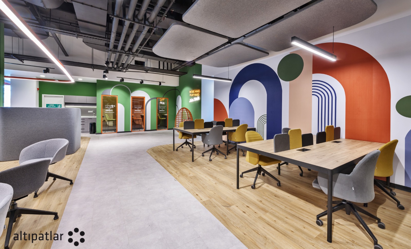 WhatsApp Image 2023-10-15 at 17.28.00