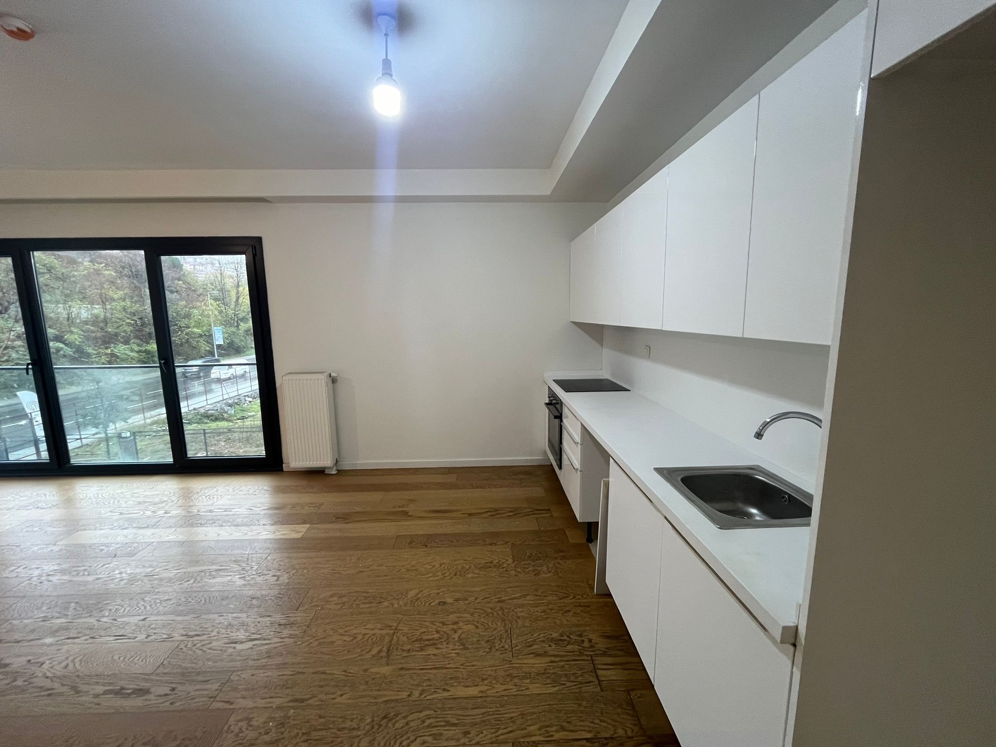 e4dca852-49bb-4c5e-b5e9-1d36128d72fc