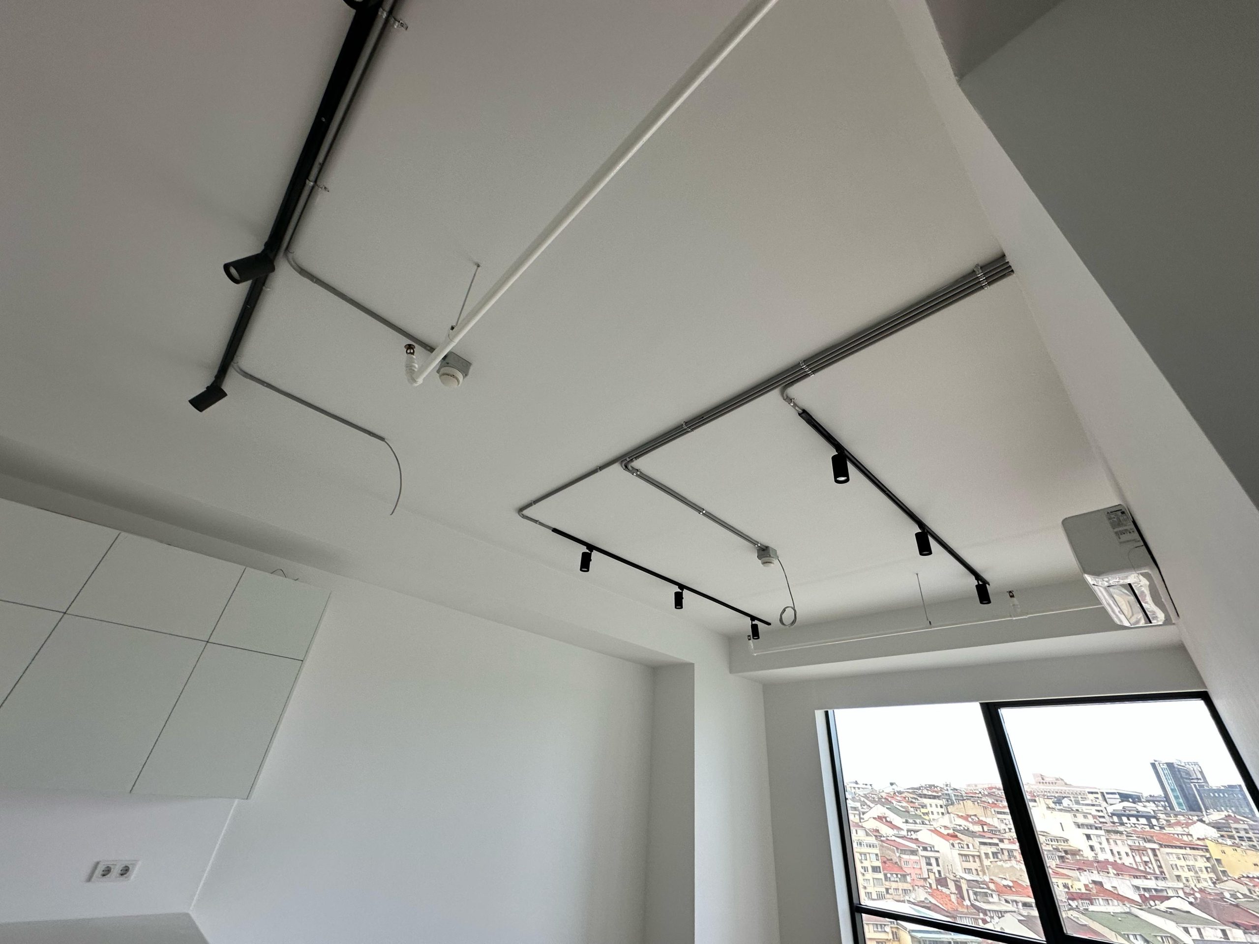 WhatsApp Image 2025-05-10 at 00.12.07