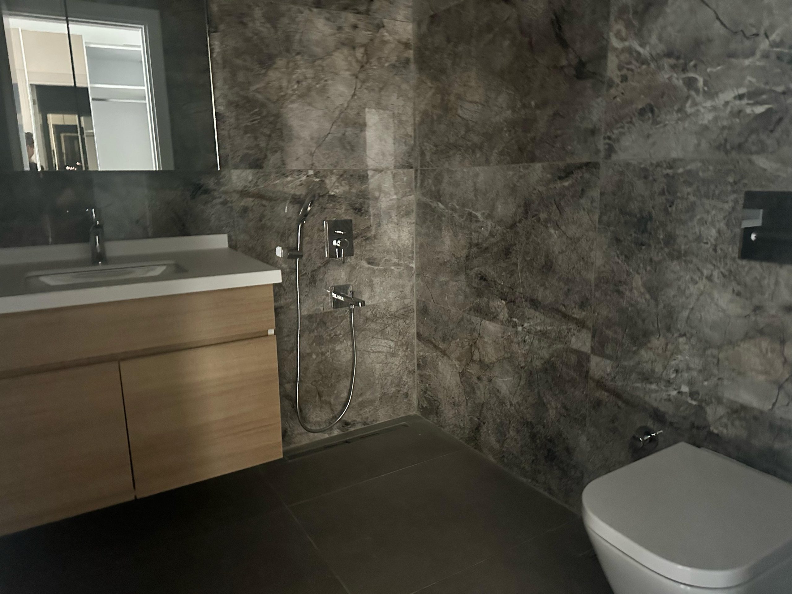 WhatsApp Image 2025-05-10 at 00.16.59 (4)