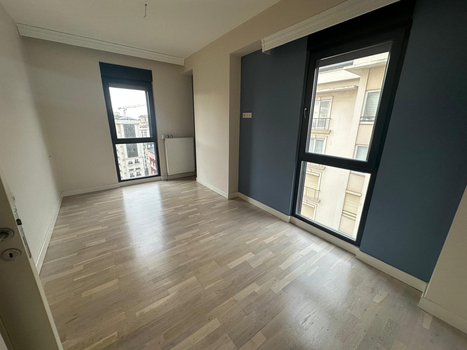 e78df9d8-29ce-4f5f-aef2-20b2fe430ee0